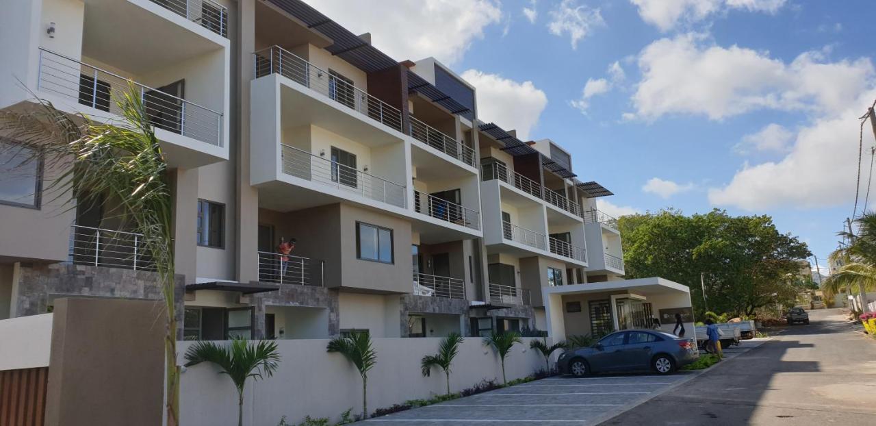 Westwood Luxury Penthouse With Private Roof Top Ref 15847 Flic en Flac Bagian luar foto