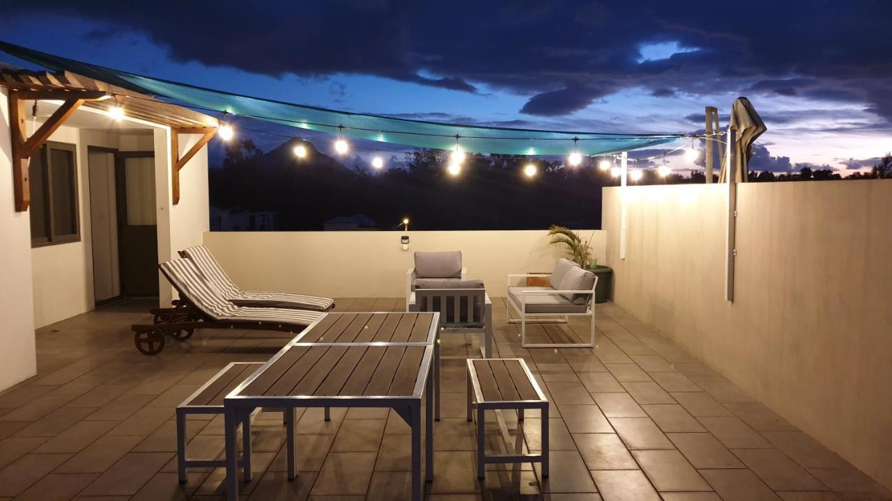 Westwood Luxury Penthouse With Private Roof Top Ref 15847 Flic en Flac Bagian luar foto