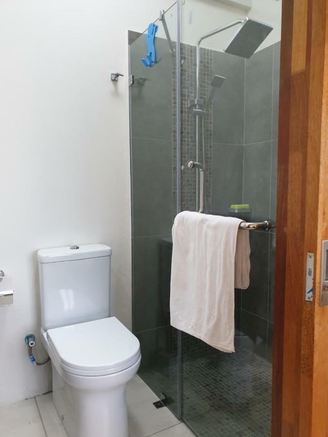 Westwood Luxury Penthouse With Private Roof Top Ref 15847 Flic en Flac Bagian luar foto