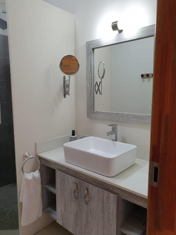 Westwood Luxury Penthouse With Private Roof Top Ref 15847 Flic en Flac Bagian luar foto